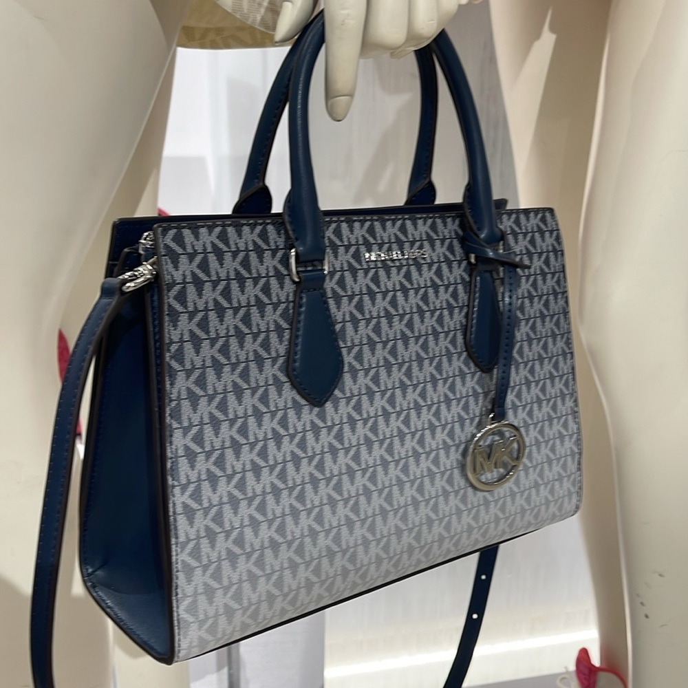 MICHAEL KORS Sheila Medium Ombré Signature Logo CZ Satchel Crossbody 
Navy 
NWT - Picture 7 of 16